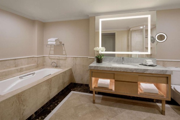 Shangri-La Hotel Sydney image 18
